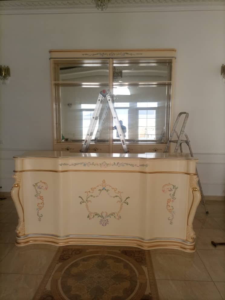 Bars – Image 6